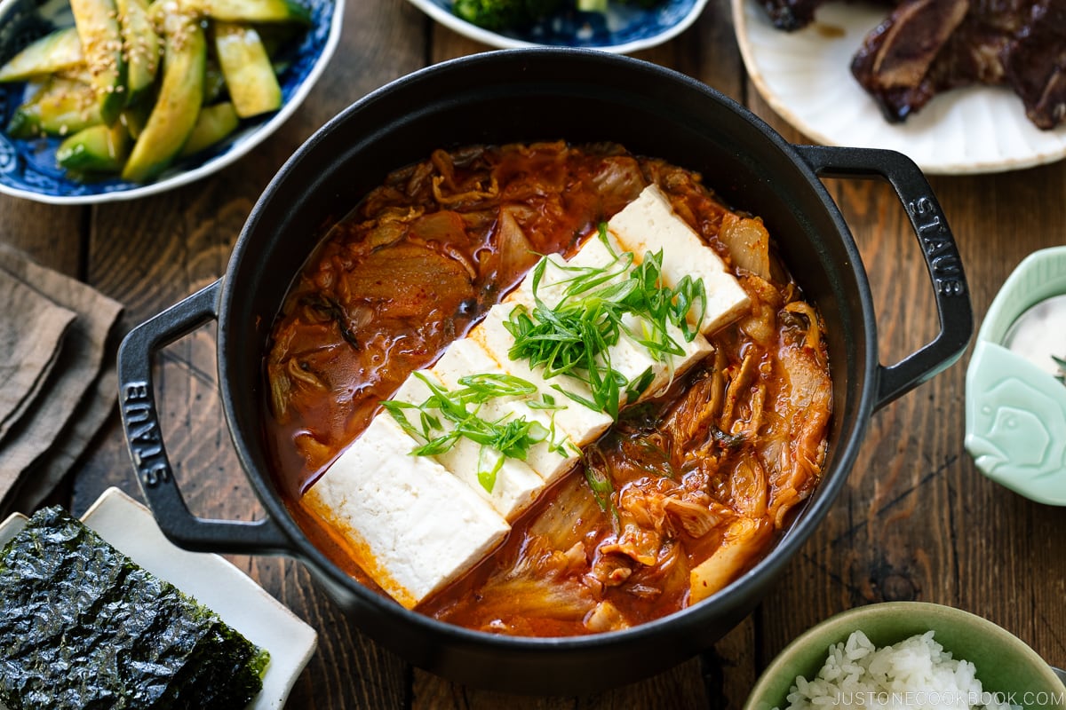 image kimchi jigae